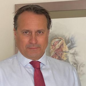 Dr. Nestor Moreno Moreu